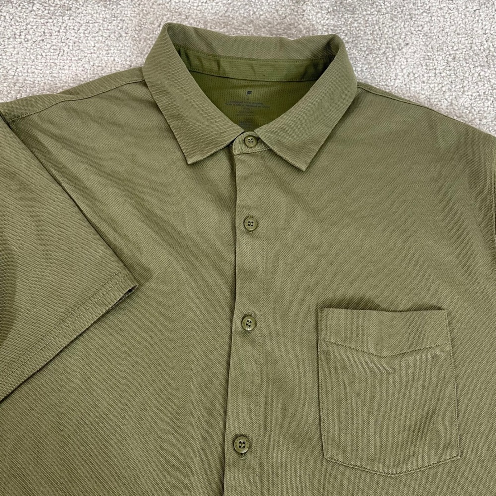 Fabletics Button Up Shirt Mens Medium Short Sleeve  Olive Green Pocket